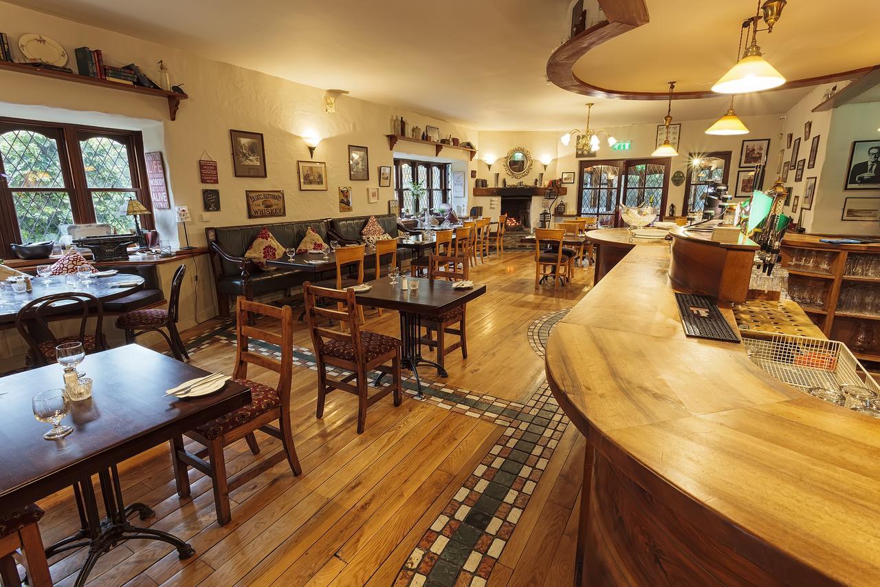 Chester Beatty Inn Ashford Bagian luar foto